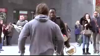 CR7عجب مهارتی(پس فردا امتحان عربی دارم فردا نمیتونم بیام) (تولدم پیشا پیش مبارک)