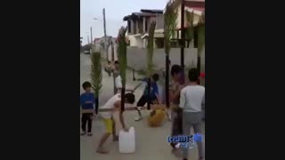 واکنش بچه‌های «کِرات‌کُوتی» ⁧شهسوار ⁩ به قرعه‌ ایران در جام جهانی روسیه 