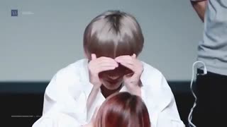 یه ویدیو ی باحال از تهیونگ تو فن میتینگ (حتما ببینید)