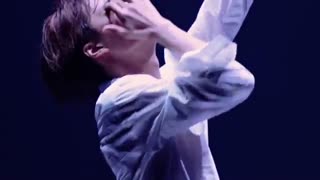 اجرا Baby Don't Cry از EXO در The EXO'luxion Seoul - پیشنهادی