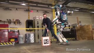 سوء استفاده شرکت بوستون داینامیکس از ربات های بی گناه