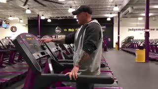 تردمیل Planet Fitness - چگونه از تردمیل در Planet Fitness استفاده کنید