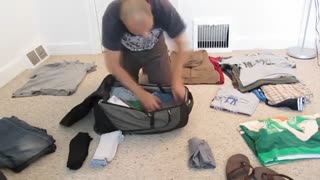 چگونه لوازم سفر را در یک چمدان کوچک قرار بدیم؟!