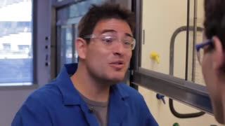 یک روز در آزمایشگاه