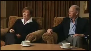 خانم استر هیکس و کشف راز