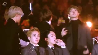 ری اکشن بی تی اس و اکسو به گات سون....