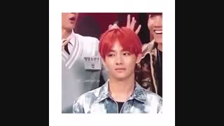 Kim taehyung__BTS_آخه آدم اینقد جذاااااااب؟؟!!!چه جوری چش و ابرو میااااد@___@