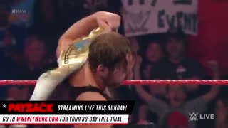 ,وقتی دین امبروز به کریس جریکو هدیه می ده