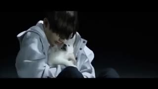 موزیک ویدیو Don't leave me از bts بعد مدت ها پست گذاشتم لایک و نظر بدین و اینکه ههه سال نوتون مبارک