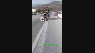 ویدئو خط کشی خیابان