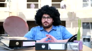 فرفری ۸: عامل گرانی دلار دستگیر شد!