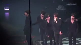 ژوووووووون به این اجرااااا....bts.....فن میتینگ ژاپن❤