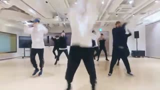 تمرین رقص CBX اهنگ Blooming Day