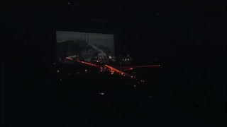 نور قرمز و سیاه صدای‌تان می‌کند