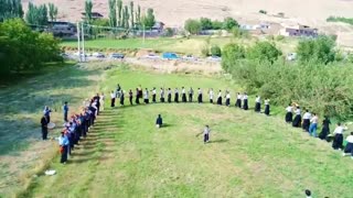 دستمال بازی بختیاری های استان چهارمحال وبختیاری