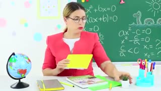 وسایل مدرسه ی بزرگ در مقابل وسایل مدرسه ی  کوچک