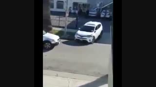 دعوای 2 زن همراه با ماشین