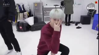 سنگ کاغد قیچی بی تی اس bts