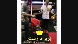 تمرین آهنگ از امیر مقاره و واکنش رهام هادیان