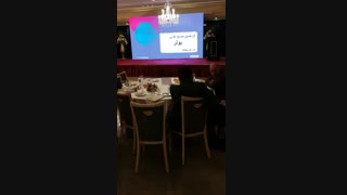 مترجم همزمان همایش هتل اسپیناس پالاس تهران-مجری انگلیسی همایش هتل اسپیناس پالاس تهران