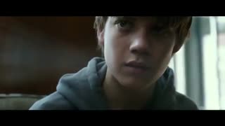 فیلم دوبله و : برج تاریک (2017)