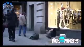 دوربین مخفی جالب در مورد انسانیت