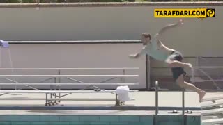 حضور بازیکنان بارسلونا در استخر