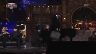 اجرای متفاوتExo-call me baby