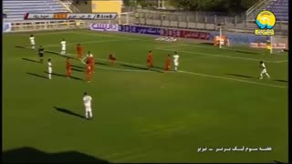 خلاصه بازی گسترش فولاد1-1سپیدرود