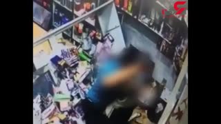 لحظه دفاع جانانه زن ایرانی از ناموسش