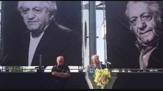 قسمتی از آواز علی نصیریان در تشییع عزت الله انتظامی