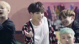 [MV] BTS(방탄소년단) _ FIRE (불타오르네)