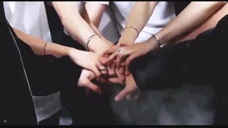 عرررررررررررررررررررررررT~Tمنو این همه خوشببببببختتتتتتتییییی محاله@______@..(ت پیلیز)