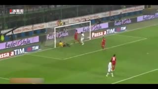 20 شوت‌ سهمگین که به تیر دروازه برخورد کرد