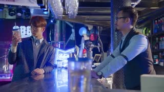 قسمت بیست و چهارم سریال چینی باغ شهاب سنگ 2018 ( نسخه چینی سریال کره ای پسران برتر از گل ) + زیرنویس فارسی چسبیده