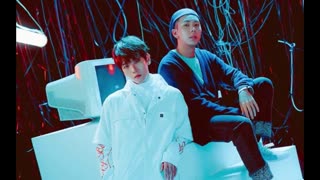 بچه هاااا تیزر آهنگ بکهیون اومد برین بازدید بزنیننننننن