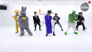 bts_ 21 century girl _dance practice(وای جیمینی چقد کیوت شده اینجا*_*)