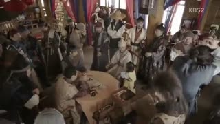 قسمت اول سریال کره ای هوارانگ Hwarang 2016 با بازی تهیونگ [بی تی اس] چویی مین هو [شاینی] و گوآرا و  پارک سوجون + زیرنویس فارسی