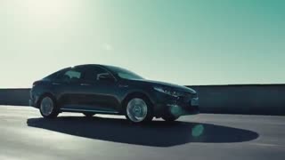 تبلیغ جدید خودروی کیا اپتیما با نام بیشتر با من رانندگی کن