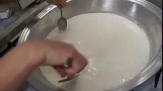 آموزش خامه صبحانه به روش کاملا سنتی