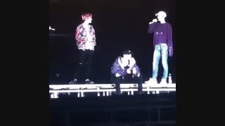 وقتی سهون for you رو میخونه:)