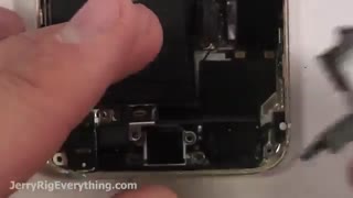 تعویض فلت شارژ اصلی آیفون 5 اس